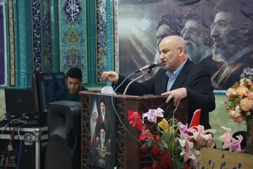 استاندار مازندران: راه شهدا را با خدمت صادقانه به مردم ادامه می‌دهیم