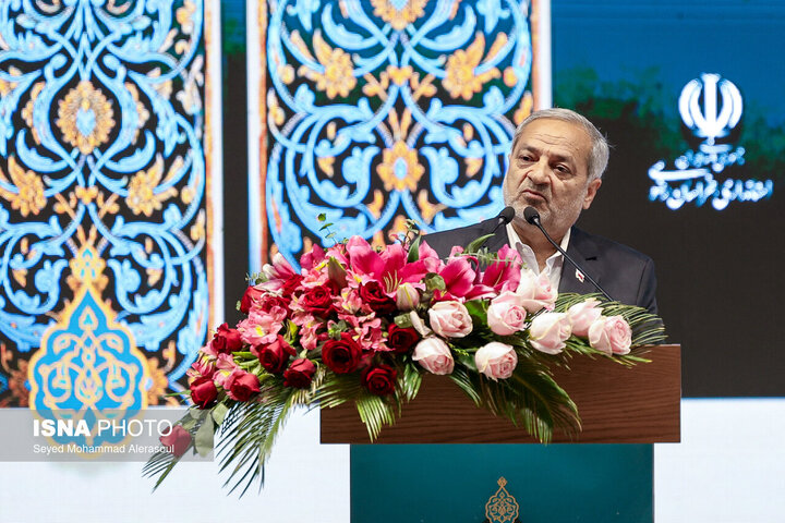 وزیر آموزش و پرورش: به دنبال نهادینه‌سازی نماز در مدارس هستیم