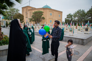 آیین افتتاحیه معنوی سی‌وهشتمین جشنواره بین‌المللی فیلم‌های کودکان و نوجوانان - اصفهان