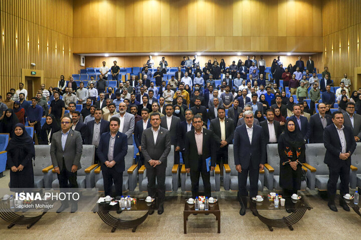 شناسایی ۶۳ هزار استعداد تا حمایت ۵۰۰ میلیون تومانی و تخصیص ۳۲۰۰ واحد مسکن نخبگان