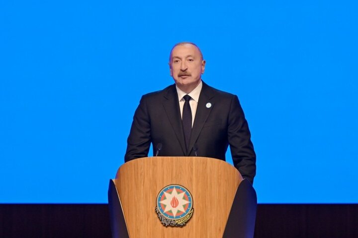 علی‌اف ۲ کشور را «ابرقدرت» نامید