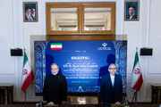 نشست وزیر امورخارجه با سفرا و نمایندگی‌های خارجی مقیم تهران