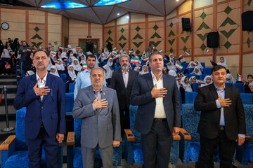 علیرضا کاظمی، وزیر آموزش و پرورش در آیین جشن غنچه‌ها