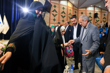 علیرضا کاظمی، وزیر آموزش و پرورش در آیین جشن غنچه‌ها