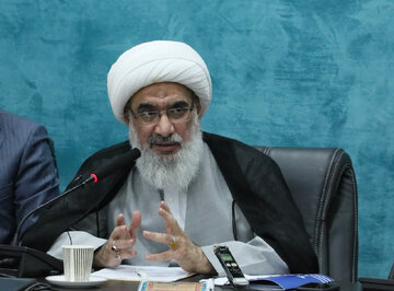 امام جمعه بوشهر: کنگره شهدا پیام مقاومت بوشهر را جهانی کند