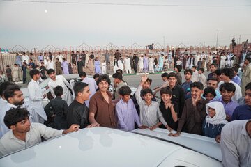 جاده نصرت‌آباد؛ پیست ماشین‌بازهای زاهدان