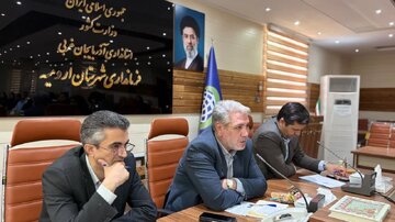 فرماندار ارومیه: نخبگان با رویکردی مسئله‌محور برای چالش‌ها راهکار عملی ارائه دهند