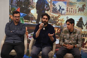 نشست خبری فیلم کوچ با حضور محمد اسفندیاری، کارگردان و عوامل فیلم