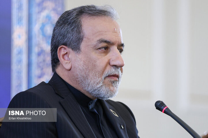واکنش عراقچی به پنهان‌کاری سنتکام: نمی‌توانید مردم را برای همیشه فریب دهید