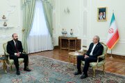 روابط ایران و ارمنستان را در حوزه‌های تجارت، علم، فرهنگ و فناوری توسعه می‌دهیم
