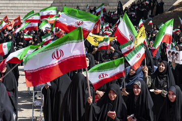 اجتماع دانشگاهیان جان فدای استان البرز