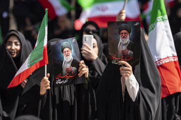 اجتماع دانشگاهیان جان فدای استان البرز