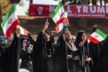 اجتماع دانشگاهیان جان فدای استان البرز