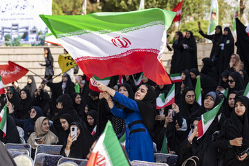 اجتماع دانشگاهیان جان فدای استان البرز