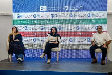 نشست خبری فیلم نور با حضور عوامل فیلم در سالن نشست های علمی