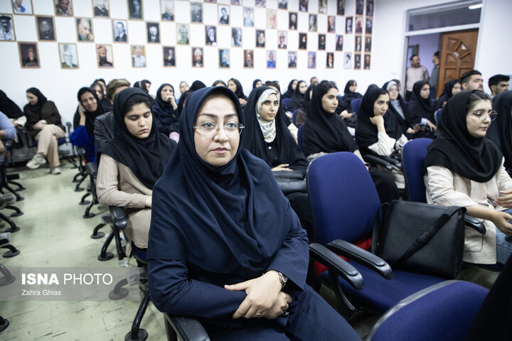 از زاهدی باوقار تا شاعری شوریده؛ شمس چگونه جهان مولانا را دگرگون کرد؟