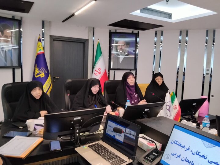 مسئول بسیج جامعه زنان: برای حل مسائل حوزه زنان از منظومه فکری اسلام بهره‌گیری شود