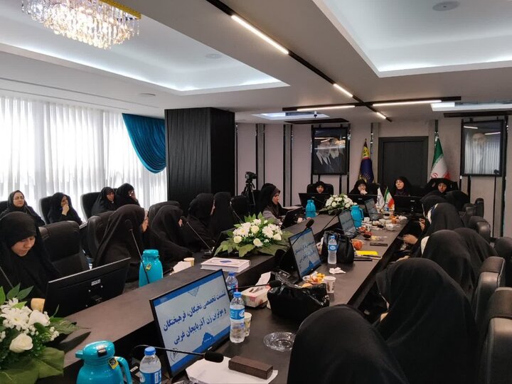 مدیرکل بانوان آذربایجان غربی: حل مسائل حوزه زنان نیازمند هم‌افزایی دستگاه‌هاست