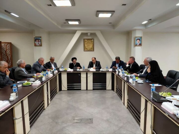 بررسی ساماندهی صندوق‌های قرض‌الحسنه مازندران با حضور نمایندگان مجلس