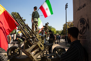 بزرگترین زنجیره انسانی جان‌فدا  - مشهد