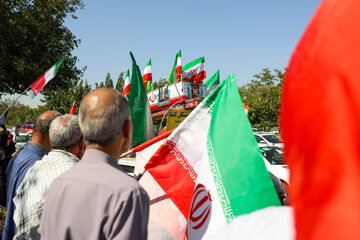 بزرگترین زنجیره انسانی جان‌فدا  - مشهد