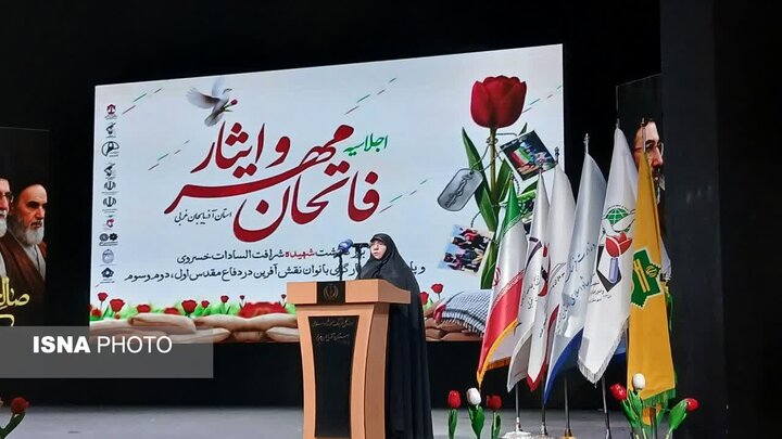 مسئول بسیج جامعه زنان: انقلاب اسلامی بستر حضور زنان در عرصه‌های اجتماعی را فراهم کرده است