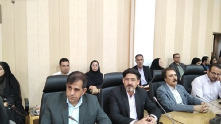 پیشنهاد رئیس مرکز تحقیقات کشاورزی مبنی بر طرح الگویی مدیریت پایدار جنگل‌های ایلام