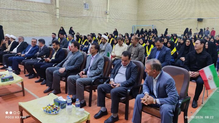 ‍ ‍ نواخته شدن «زنگ عاطفه» در ۵۰۰ مدرسه ایلام/ هدیه به ۱۱ هزار دانش‌آموز استان