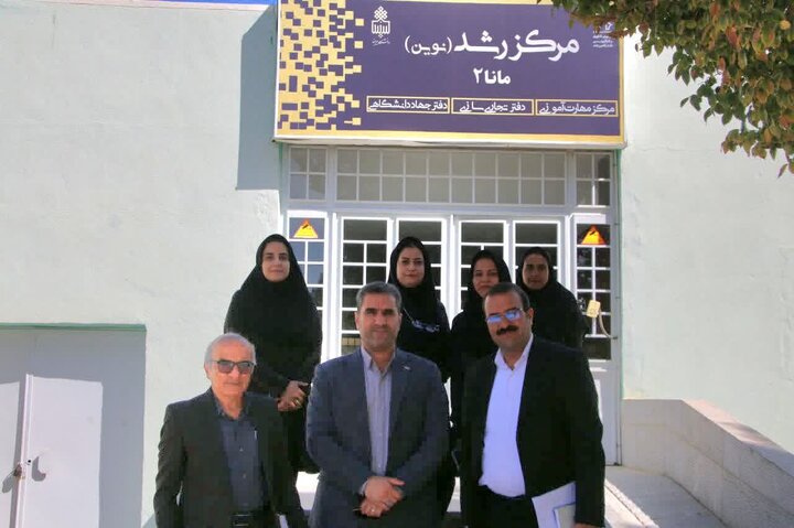 بازدید مدیرکل امور واحدها جهاددانشگاهی از ظرفیت‌های علمی و پژوهشی خراسان‌جنوبی