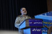 دریادار ایرانی: استفاده هدفمند از ظرفیت‌های ارتباطی در نیروی دریایی اجتناب‌ناپذیر است