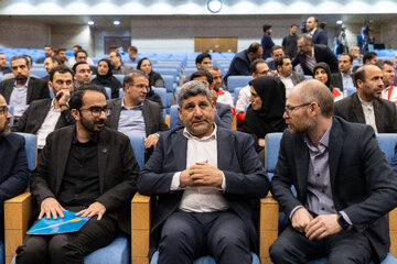 نشست مدیران جوان ستادی دولت چهاردهم با معاون اول رئیس‌جمهور