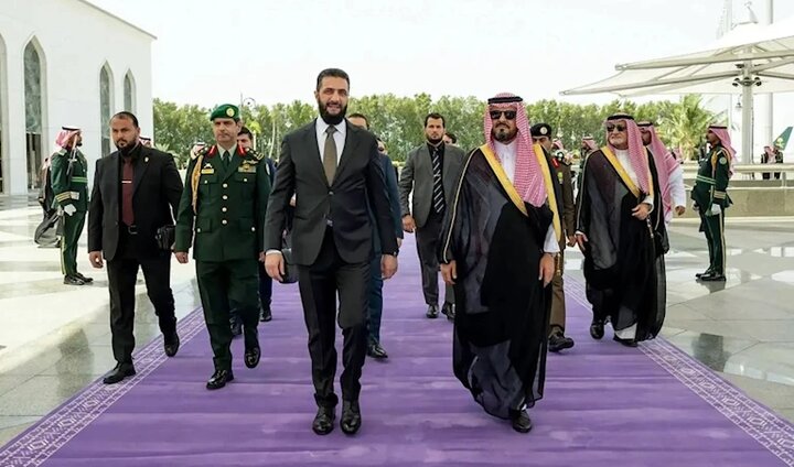 افشاگری صنعا درباره انتقال نیروهای سوری توسط عربستان به جنگ یمن