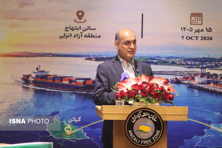 استاندار گیلان: ظرفیت تخلیه و بارگیری ۲۲ کشتی همزمان در بنادر شمالی وجود دارد