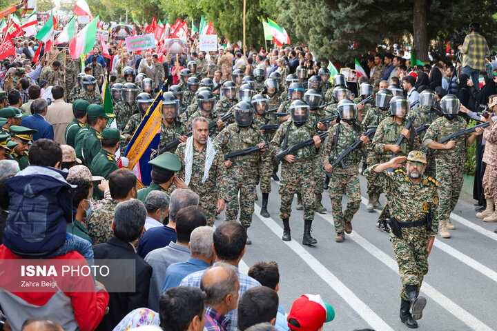 ظرفیتهای اقتصادی کشور به زودی ظهور و دشمنان در بهت فرو خواهند رفت