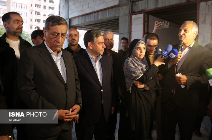 بازدید معاون اجرایی رئیس‌جمهور از پروژه تالار شهر اردبیل