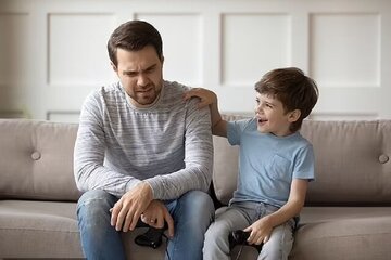 رفتارهای بزرگسالانه کودکان؛ پختگی طبیعی یا بلوغ زودرس؟