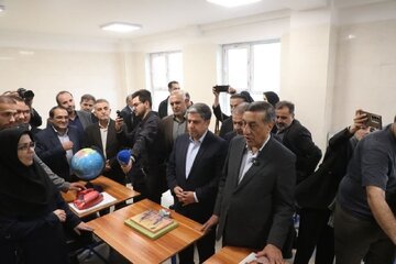 ایران قوی در گرو تربیت دانش‌آموزان دانا و توانمند/عدالت آموزشی، اولویت‌ دولت چهاردهم