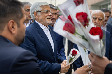 محمدرضا عارف معاون اول رئیس جمهور در مراسم افتتاح اولین مرکز تشخیص و درمان سرطان کودکان