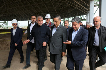 بازدید محمدجعفر قائم‌پناه معاون اجرایی رئیس‌جمهور از طرح تولید آهن اسفنجی شرکت الماس آرتاویل در شهرستان نمین استان اردبیل