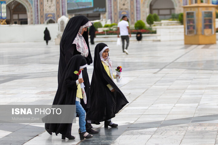 ویژه‌ برنامه‌های «هفته جهانی کودک» در رواق کودک حرم مطهر رضوی