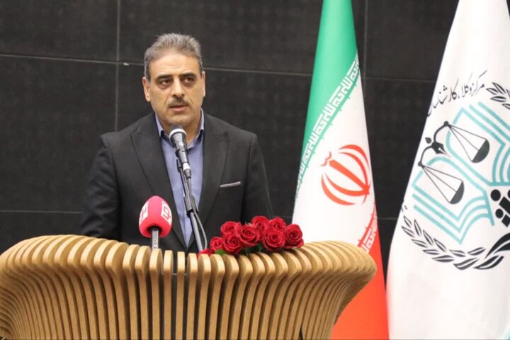 رئیس مرکز وکلای کرمان: قانون تسهیل نباید لیسانس بیکار را به وکیل بیکار تبدیل کند