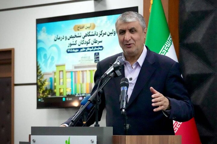 اسلامی: سبد رادیوداروها به ۷۸ محصول رسید؛ احداث ۵ مرکز سیکلوترون