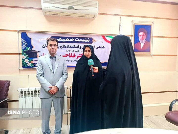 وضعیت استیجاری نهادهای بالادستی علم و فناوری زیبنده زیست‌بوم نخبگانی ایلام نیست