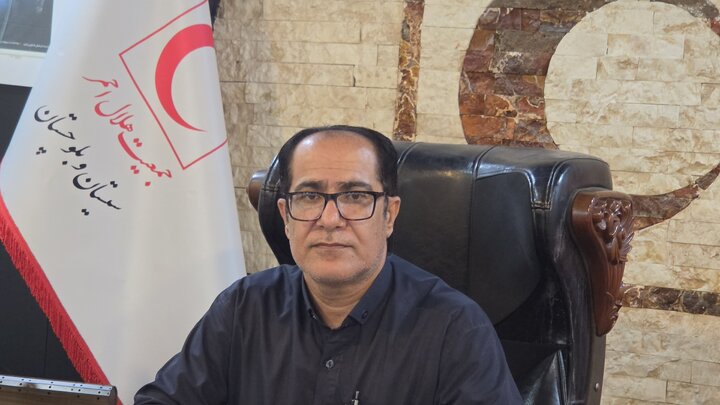 کمک خیران چابهار به نیازمندان؛ از اهدای تانکر آب تا توزیع بسته‌های آموزشی