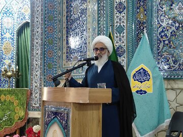 امام جمعه ورامین: حمایت از نیروهای امنیتی و قدردانی از مجاهدت‌های آنان، وظیفه همگانی است
