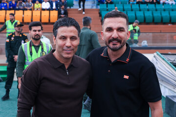 هفته هشتم لیگ برتر فوتبال؛ پرسپولیس - صنعت نفت