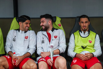 هفته هشتم لیگ برتر فوتبال؛ پرسپولیس - صنعت نفت