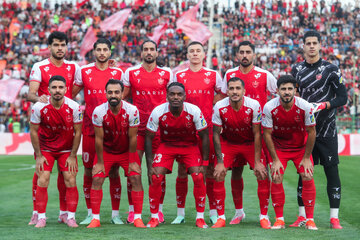 هفته هشتم لیگ برتر فوتبال؛ پرسپولیس - صنعت نفت