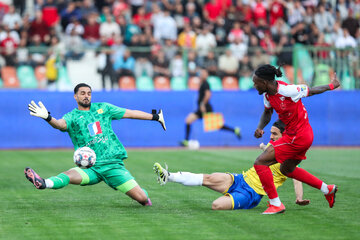 هفته هشتم لیگ برتر فوتبال؛ پرسپولیس - صنعت نفت