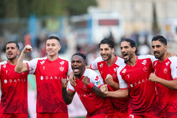 هفته هشتم لیگ برتر فوتبال؛ پرسپولیس - صنعت نفت